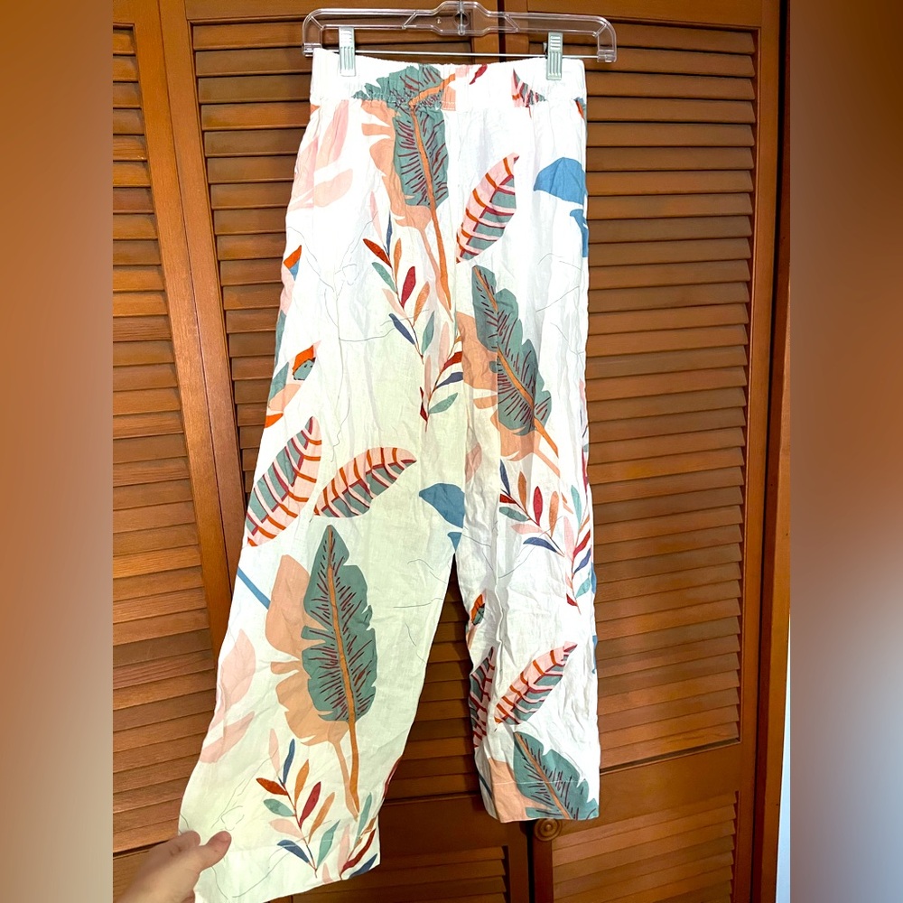 Cynthia Rowley White and Blue Tropical Linen Pants - Picture 4 of 4